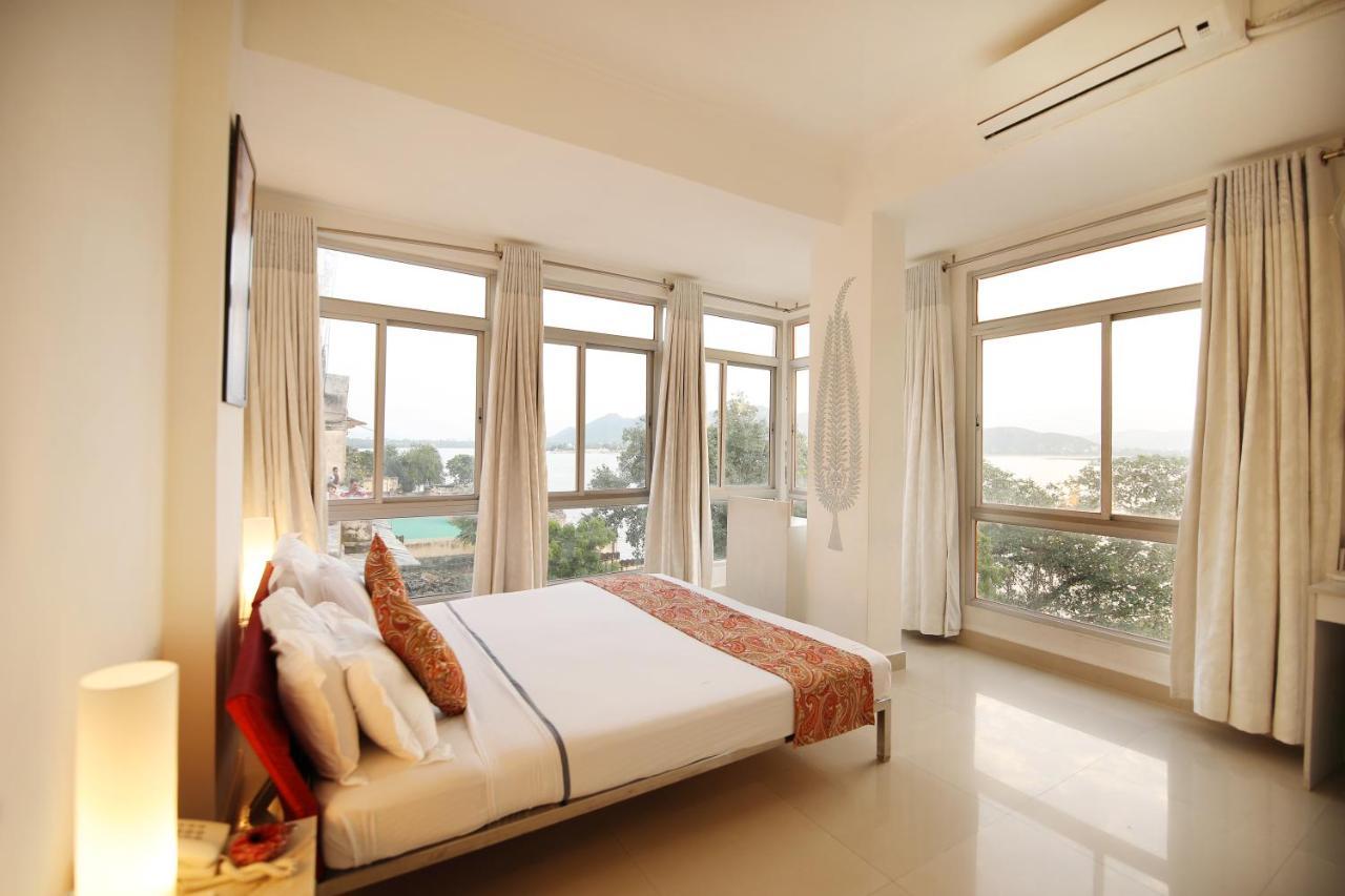 The Shaharkot By The Lake Hotel Udaipur Room photo