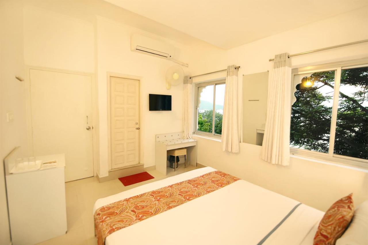 The Shaharkot By The Lake Hotel Udaipur Exterior photo